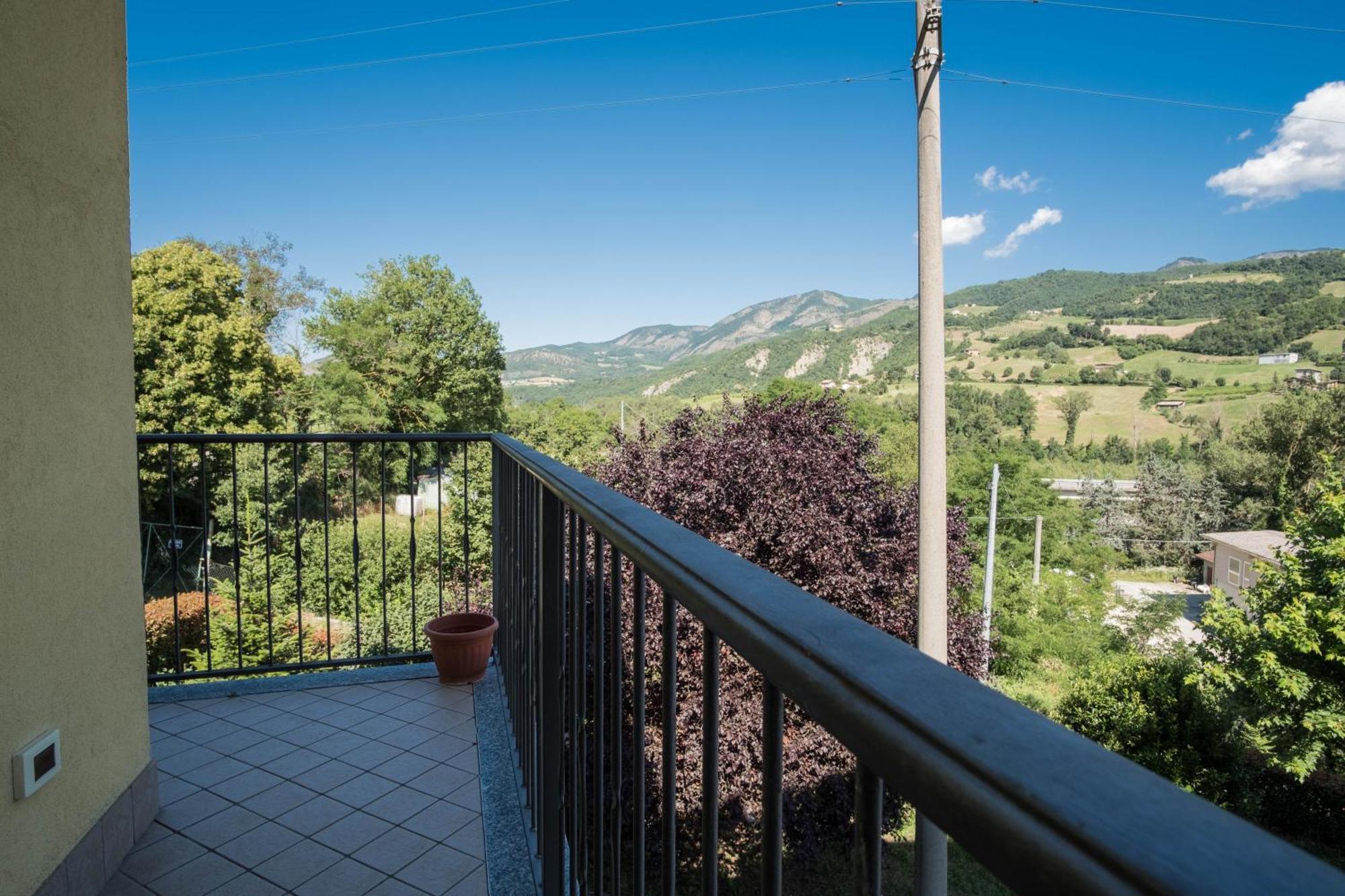 Soggiorno In Valle Bobbio Exterior photo